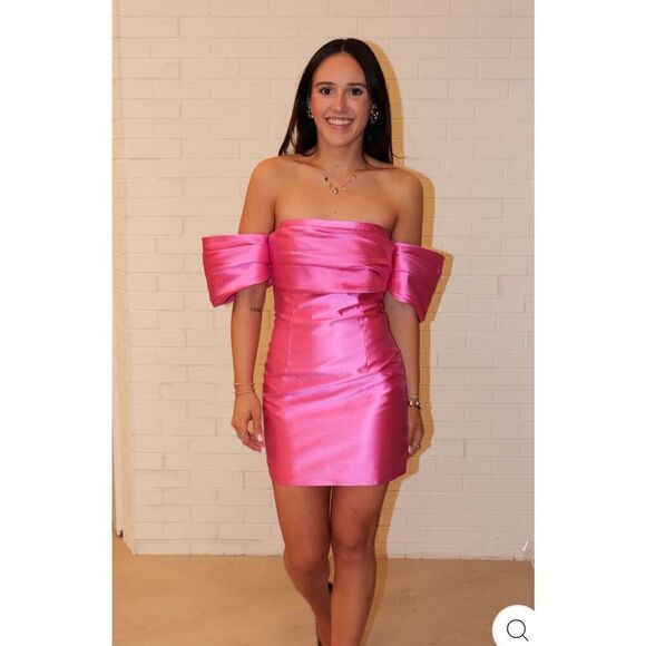 MOON RIVER OFF-SHOULDER PUFF SLEEVES MINI DRESS PINK date Cocktail👗 Size S NWT - Picture 1 of 9